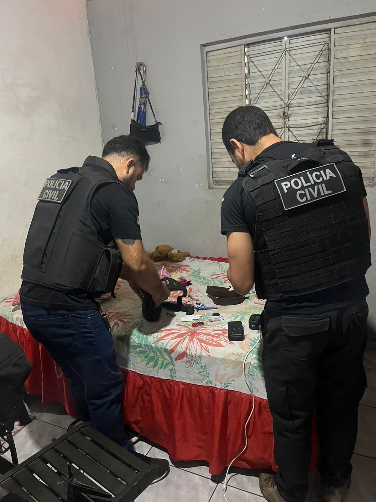 Polícia cumpre mandado por armazenamento de pornografia infantil em Teresina