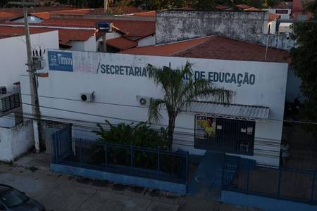 Timon adere ao PND para qualificar docentes da rede pública
