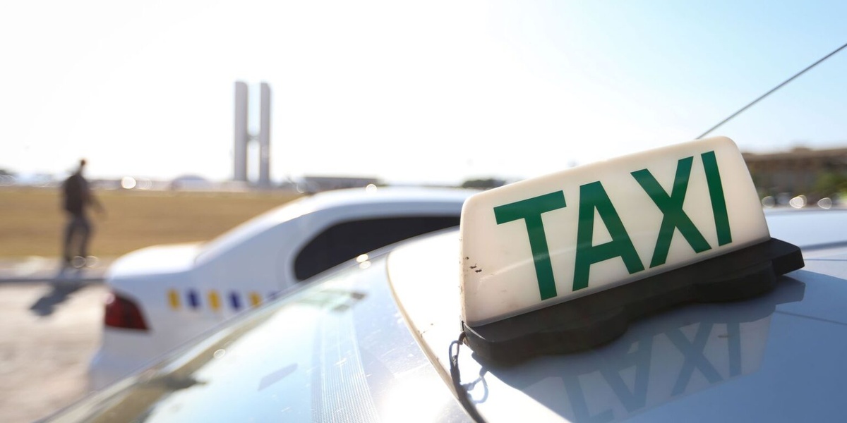 Taxistas passam a ter isenção na verificação de taxímetros no Piauí