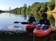 Turistas norte-americanas se encantam com passeio de caiaque no Rio Poti