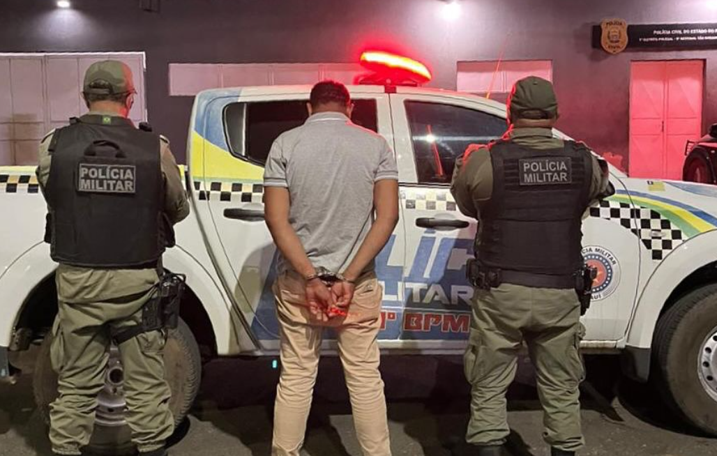 Homem é preso por matar outro com golpe de canivete por causa de mulher no Piauí