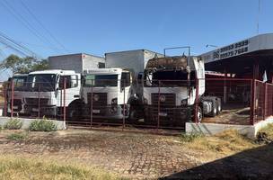 Incêndio atinge garagem de revendedora de caminhões na zona Sul de Teresina (Foto: Divulgação)