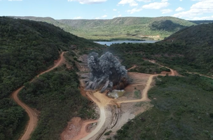 Obra da Barragem Nova Algodões avança com detonações controladas em Cocal (Foto: Divulgação)