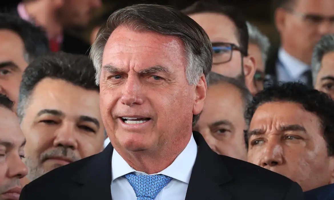 "Resolveu anistia, resolveu tudo", diz Bolsonaro sobre tarifaço