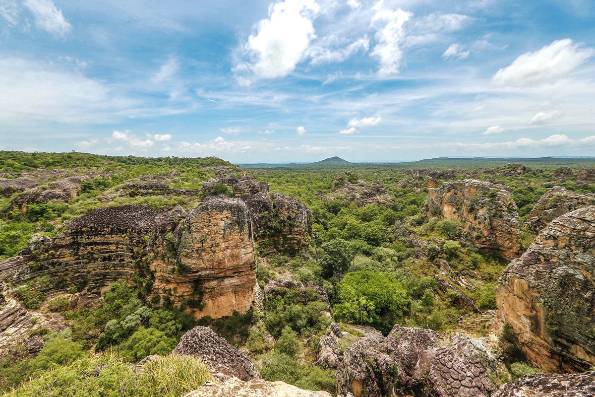 Turismo ecológico ganha força no Brasil com nova lei que estimula visitação