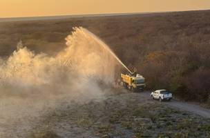 Brigadistas atuam no combate a incêndio em São Raimundo Nonato (Foto: Divulgação)