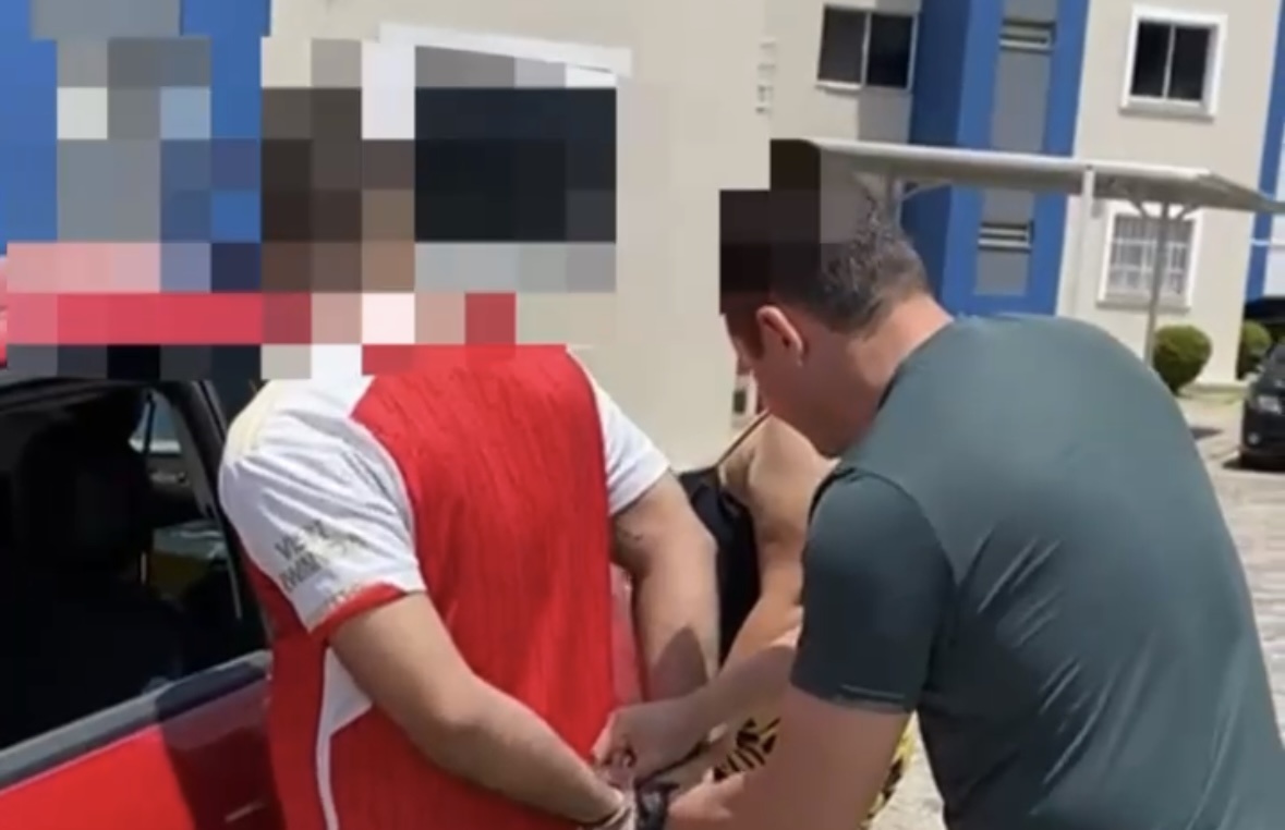 Casal é preso transportando bens oriundos de estelionato em Teresina