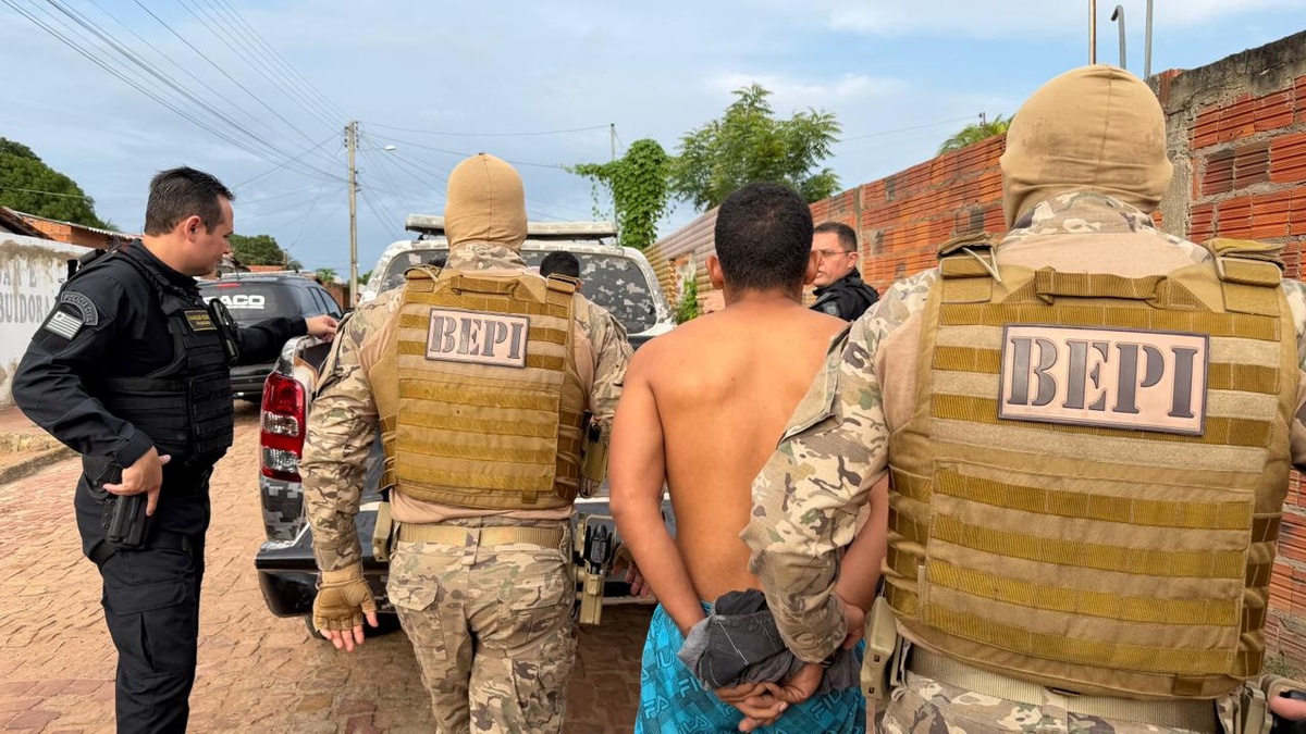 Polícia deflagra operação contra facção criminosa e cumpre 18 mandados no Piauí