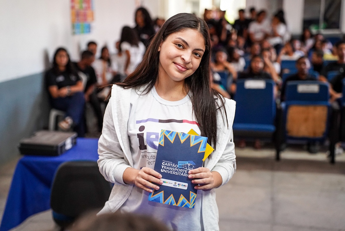 Com auxílio de R$ 800, alunos de Timon conseguem se manter na universidade