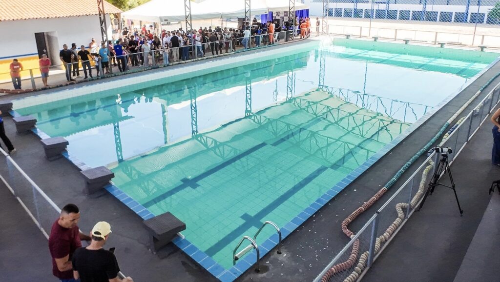 Piscina Pública do Estádio Miguel Lima abre inscrições para 210 vagas