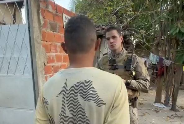 Polícia cumpre mandados contra suspeito de ameaçar delegado Matheus Zanatta