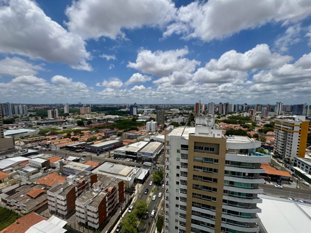 Teresina registra temperatura máxima acima de 44 °C, diz prefeitura