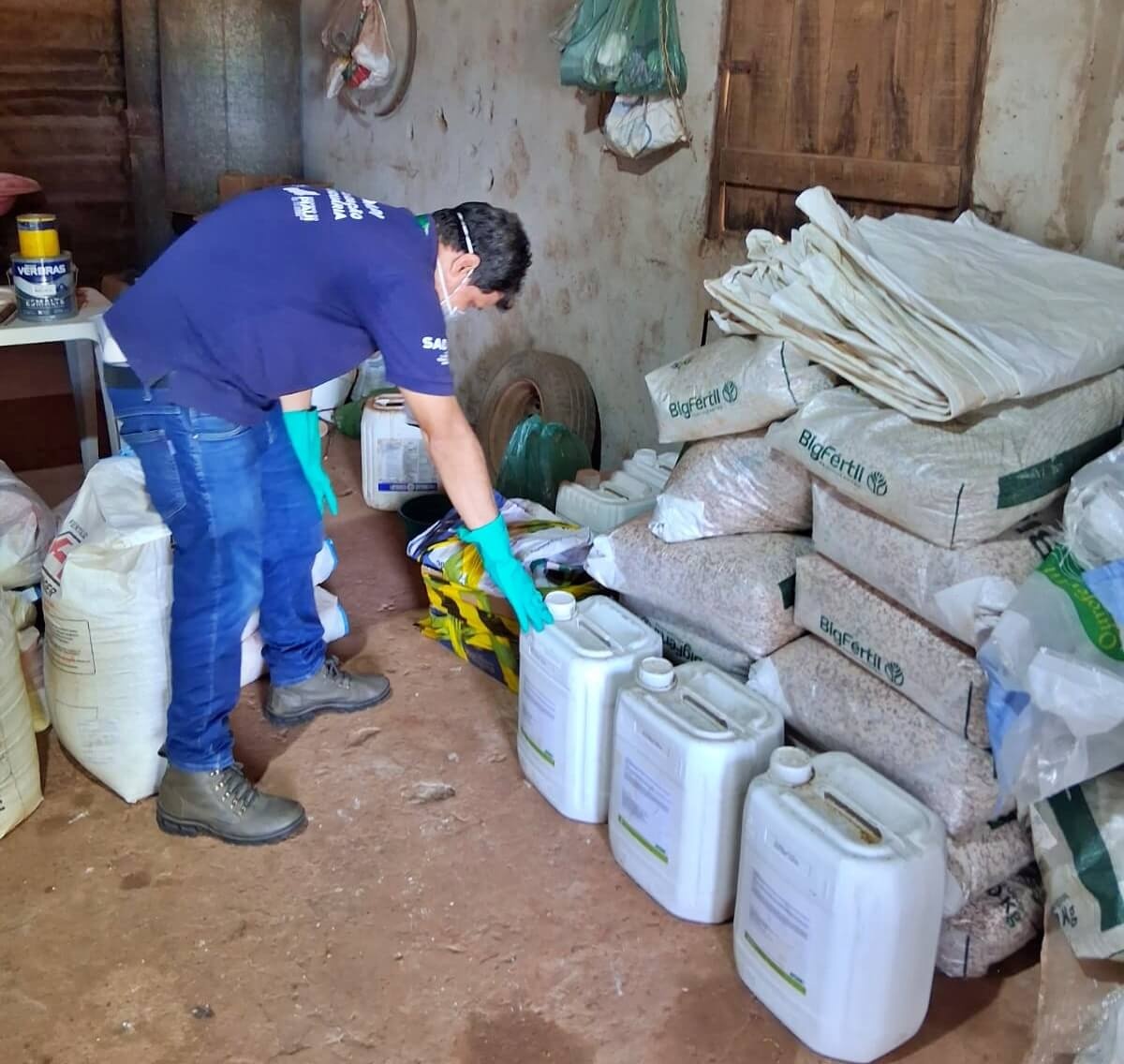 Em operação, governo interdita produtos ilegais ao Norte do Piauí