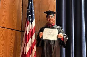 Ex-aluno da rede estadual conquista bolsa para curso de Medicina no Paraguai (Foto: Divulgação)