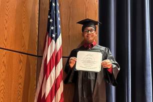 Ex-aluno da rede estadual conquista bolsa para curso de Medicina no Paraguai (Foto: Divulgação)