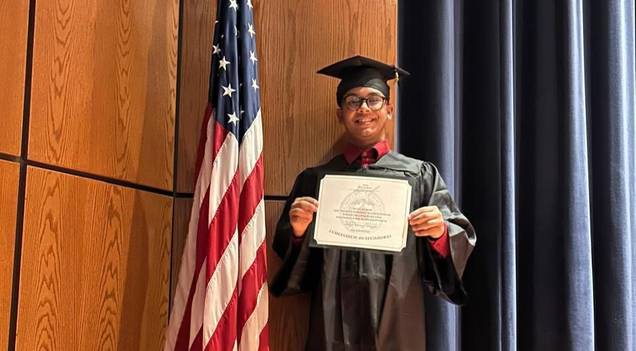 Ex-aluno da rede estadual conquista bolsa para curso de Medicina no Paraguai