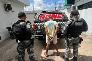 Homem é conduzido após ameaçar policial militar na zona norte de Teresina (Foto: Divulgação)