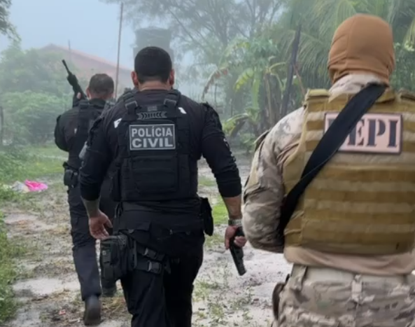 Operação cumpre mais de 20 mandados contra suspeitos de vários crimes no Piauí