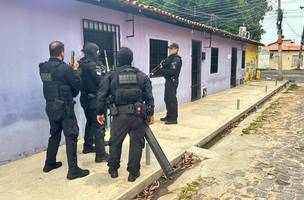 Polícia prende suspeitos de invadirem velório e atirarem em caixão em Teresina (Foto: Divulgação)