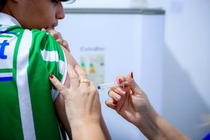 Prefeitura de Timon inicia vacinação contra dengue para crianças e adolescentes