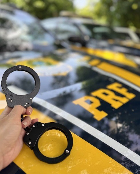 PRF prende homem por organização criminosa e lavagem de dinheiro em Teresina