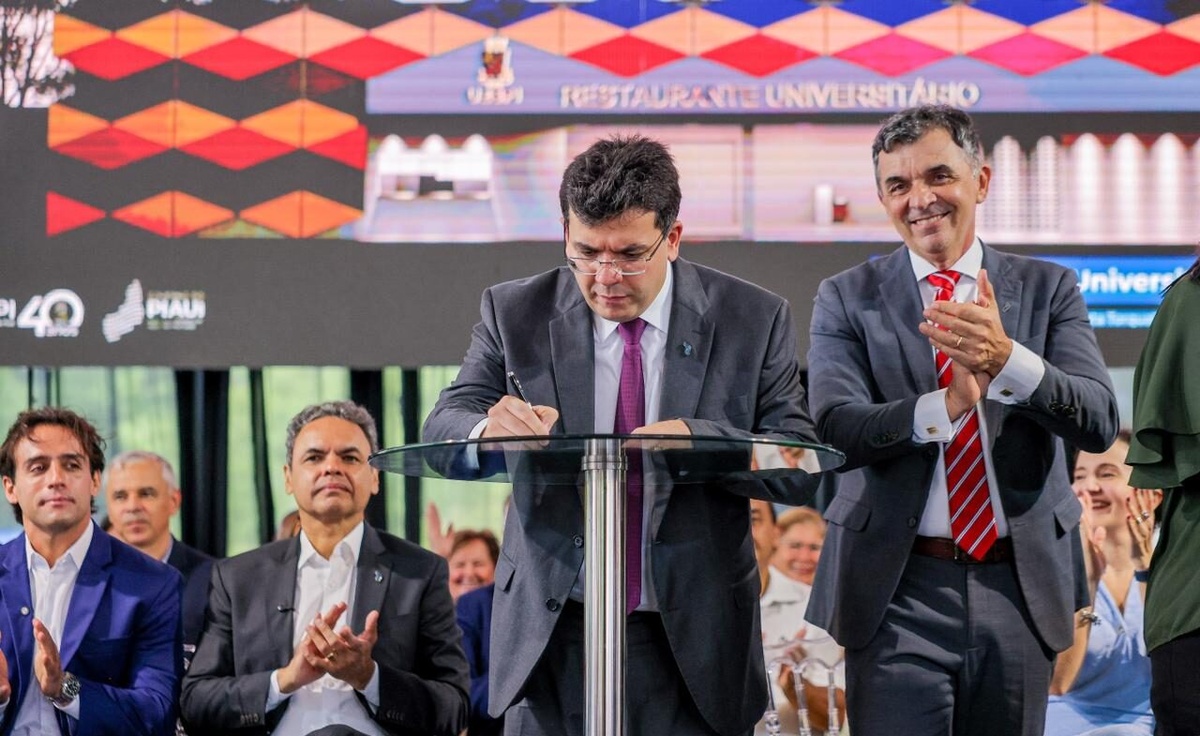 Rafael autoriza convocação de 47 professores aprovados em concurso da Uespi