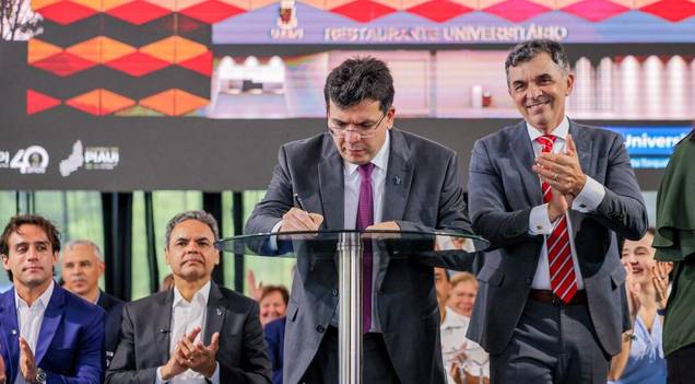 Rafael autoriza convocação de 47 professores aprovados em concurso da Uespi