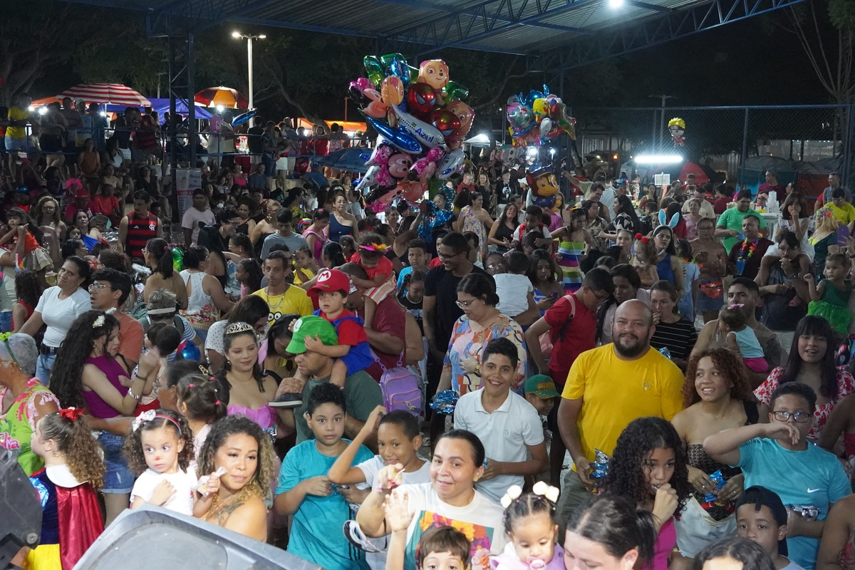 Segunda-feira de Carnaval foi marcada por muita animação, tradição e alegria