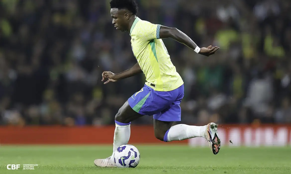 Brasil enfrenta França em fase final de preparação para Copa do Mundo