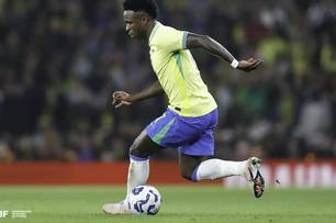 Brasil enfrenta França em fase final de preparação para Copa do Mundo