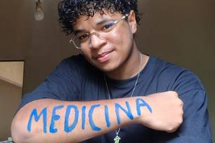 Ex-monitor aprovado em Medicina vira inspiração para o Oportunidade Jovem (Foto: Divulgação)