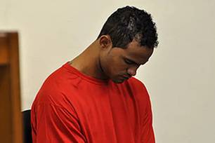 Justiça manda prender goleiro Bruno após ele descumprir condicional (Foto: Renata Caldeira)