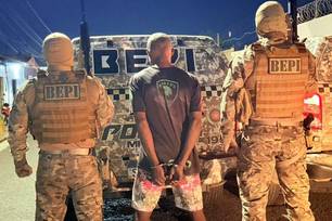 PM apreende grande quantidade de crack e maconha e prende suspeito em Teresina (Foto: Divulgação)