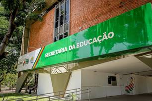 Seduc convoca mais de mil profissionais para rede de educação
