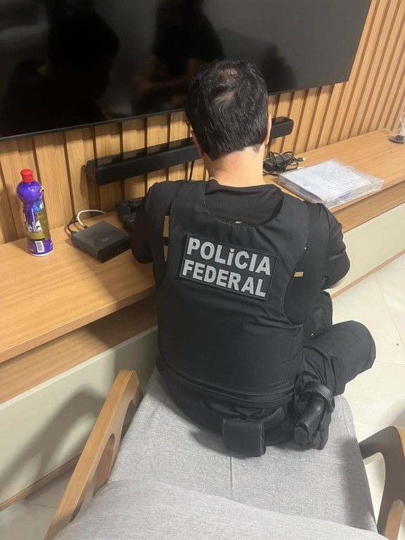 PF cumpre mandados contra investigados por abuso sexual infantil no Piauí