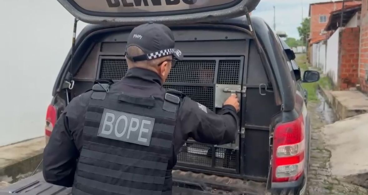 Polícia prende suspeitos de vender drogas em quentinhas de comida em Teresina