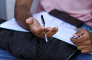 Prazo para pedir isenção da taxa de inscrição no Enem começa no dia 13 (Foto: Marcelo Camargo/Agência Brasil)