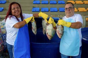Prefeitura de Timon realiza entrega de cestas e peixes no evento “Páscoa Santa" (Foto: Divulgação)