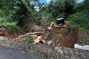 Prefeitura realiza interdição após cratera abrir na margem da Avenida Maranhão (Foto: Divulgação)