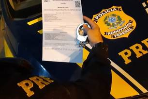 PRF prende foragido da Justiça por roubo na região da Tabuleta, em Teresina (Foto: Divulgação)