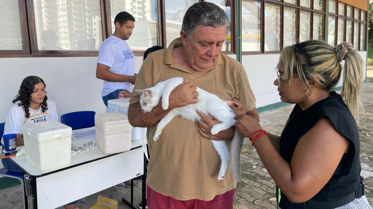 FMS promove vacinação contra a raiva nas zonas Sul e Sudeste neste sábado (16)