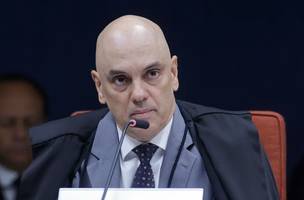 Moraes pede parecer da PGR sobre incluir Jair e Flávio em inquérito (Foto: Rosinei Coutinho/STF)