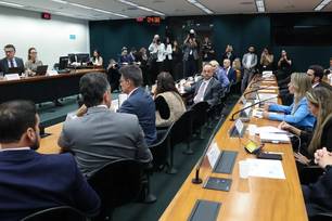 Pedido de vista adia votação da PEC do fim da escala 6X1 (Foto: Lula Marques/Agência Brasil)