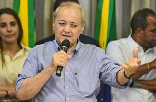 Prefeito Silvio Mendes sanciona reajuste salarial aos servidores municipais (Foto: Divulgação)