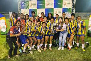 Governador sanciona lei que amplia a participação de mulheres no esporte