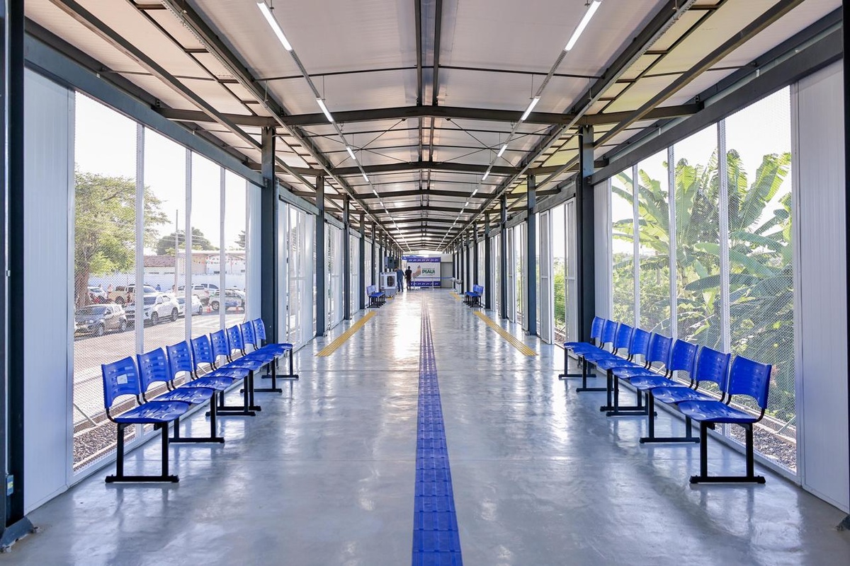 Governo entrega Estação Boa Esperança e amplia modernização do Metrô de Teresina