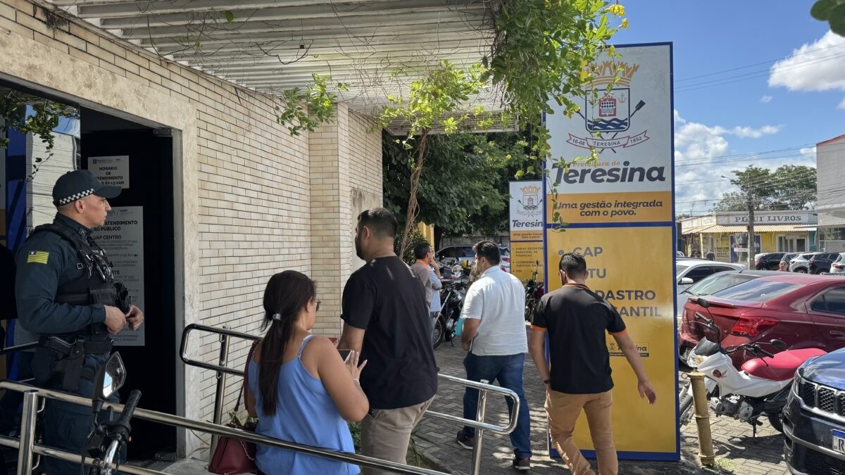 IPTU e REFIS: alta procura provoca lotação nas unidades de atendimento da SEMF
