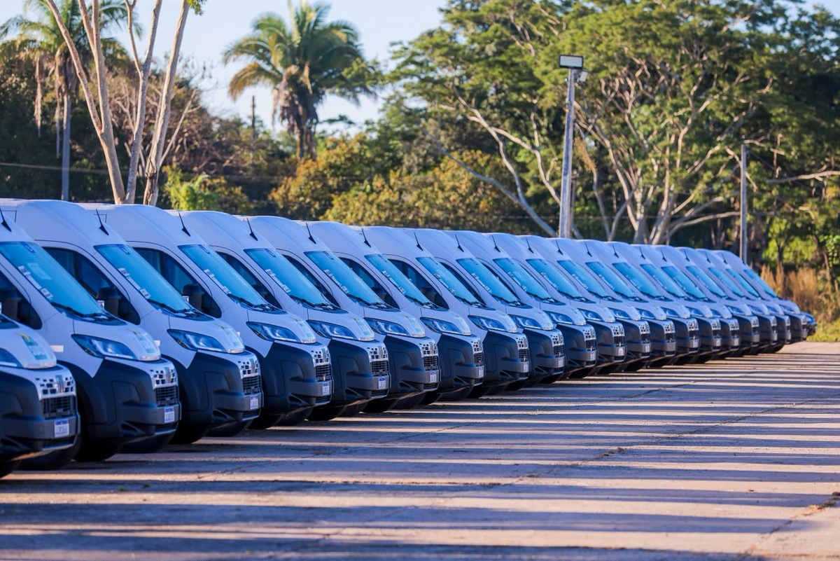 Municípios piauienses ganham vans e caminhonetes do governo federal