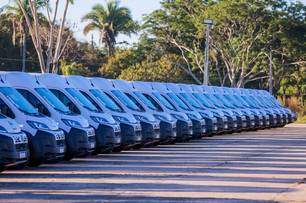 Municípios piauienses ganham vans e caminhonetes do governo federal