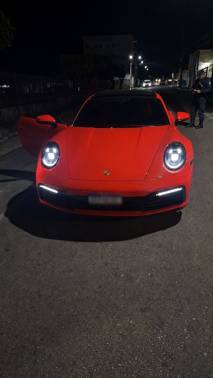 PM conduz motorista de veículo de luxo por manobra perigosa no Piauí